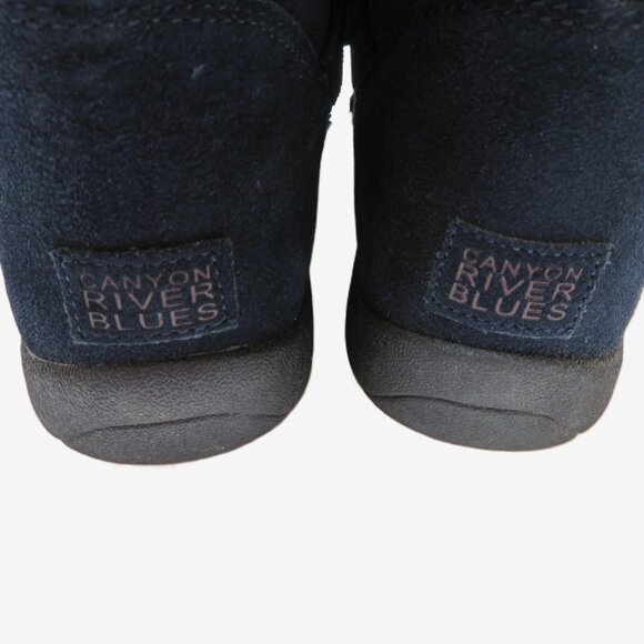 Canyon River Blues Navy Blue "Anita" Faux Suede Boots with Faux Fur Trim Size 9M - Picture 4 of 8
